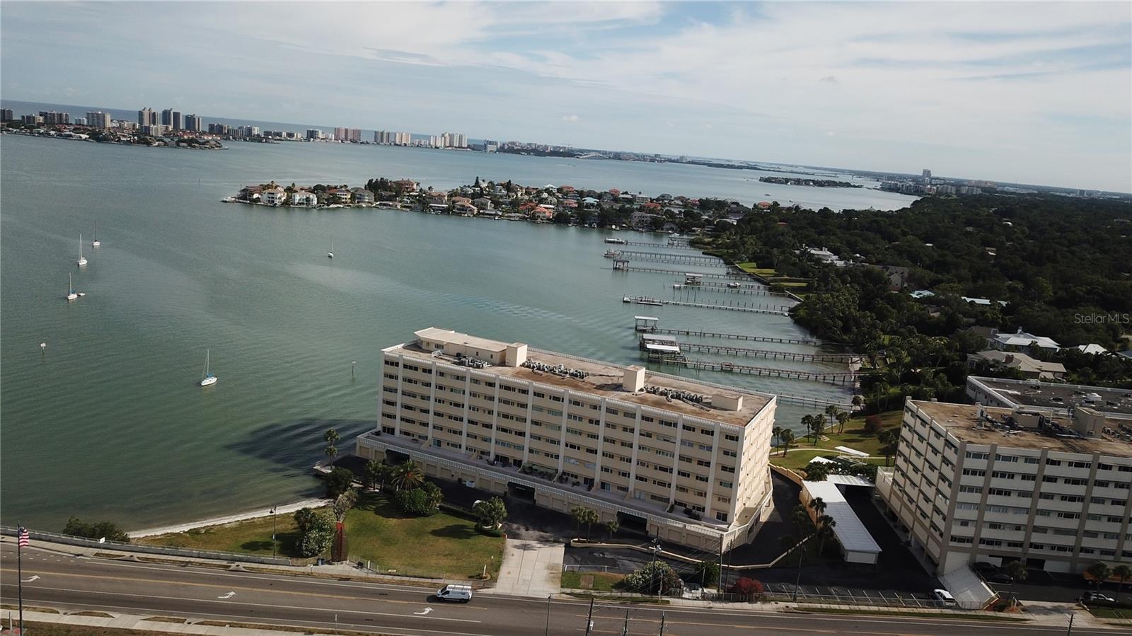 Image 28 of 43 For 100 Bluff View Drive 212c