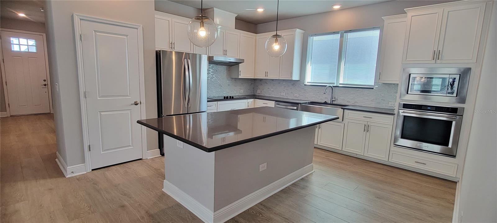 Image 19 of 63 For 28564 Sweet Persimmon Drive