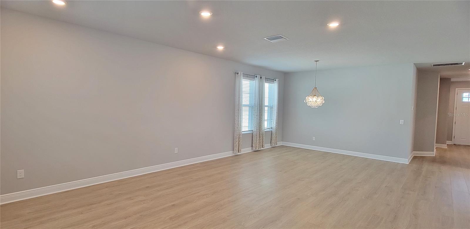 Image 27 of 63 For 28564 Sweet Persimmon Drive