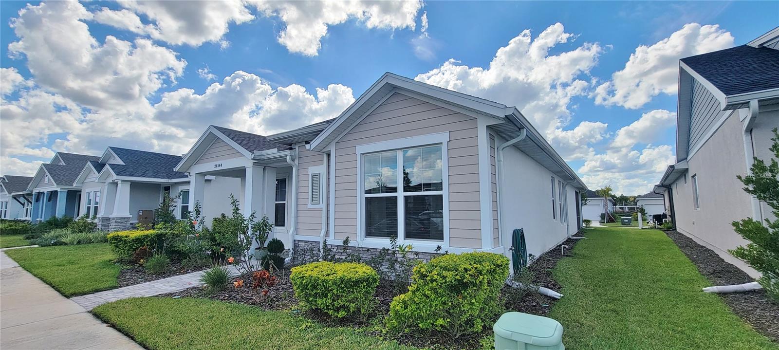 Image 3 of 63 For 28564 Sweet Persimmon Drive