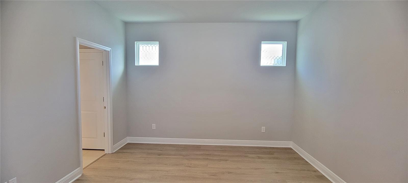 Image 32 of 63 For 28564 Sweet Persimmon Drive