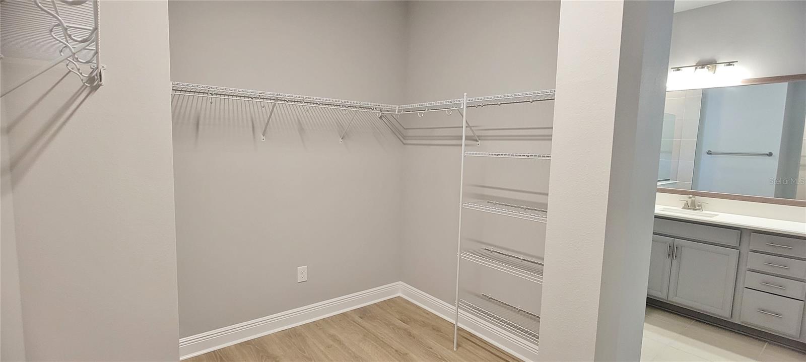 Image 41 of 63 For 28564 Sweet Persimmon Drive