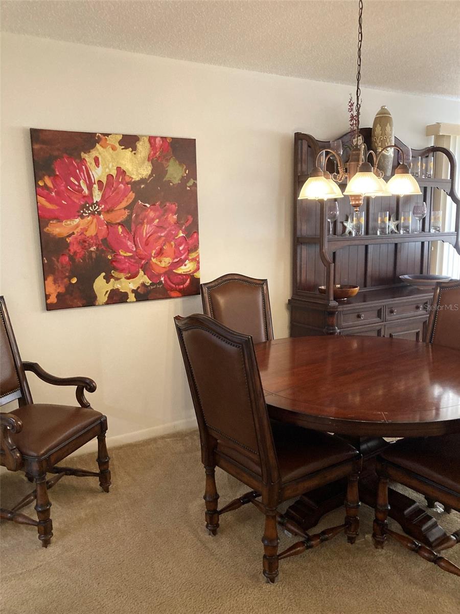 Image 9 of 53 For 5521 80th Street N 215