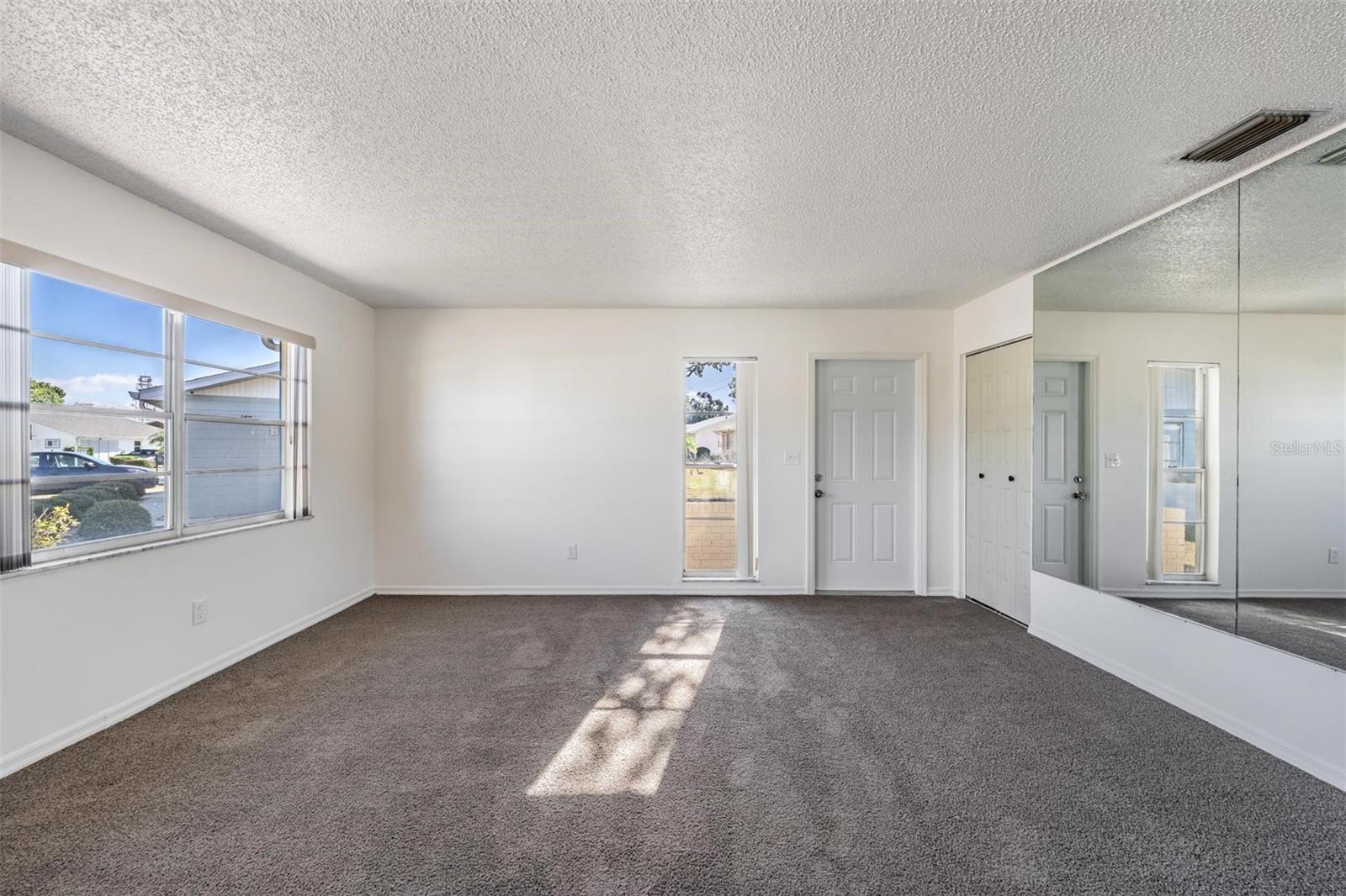 Image 10 of 42 For 216 Genet Court