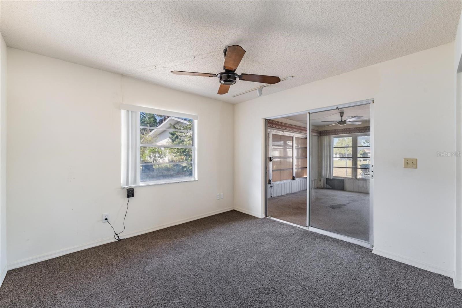 Image 21 of 42 For 216 Genet Court