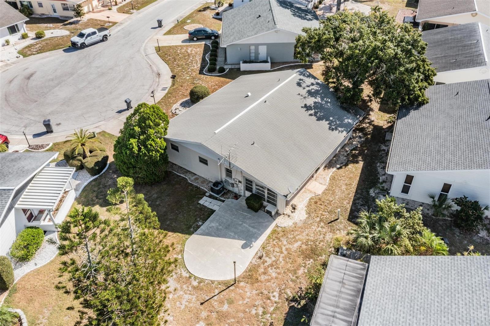 Image 6 of 42 For 216 Genet Court