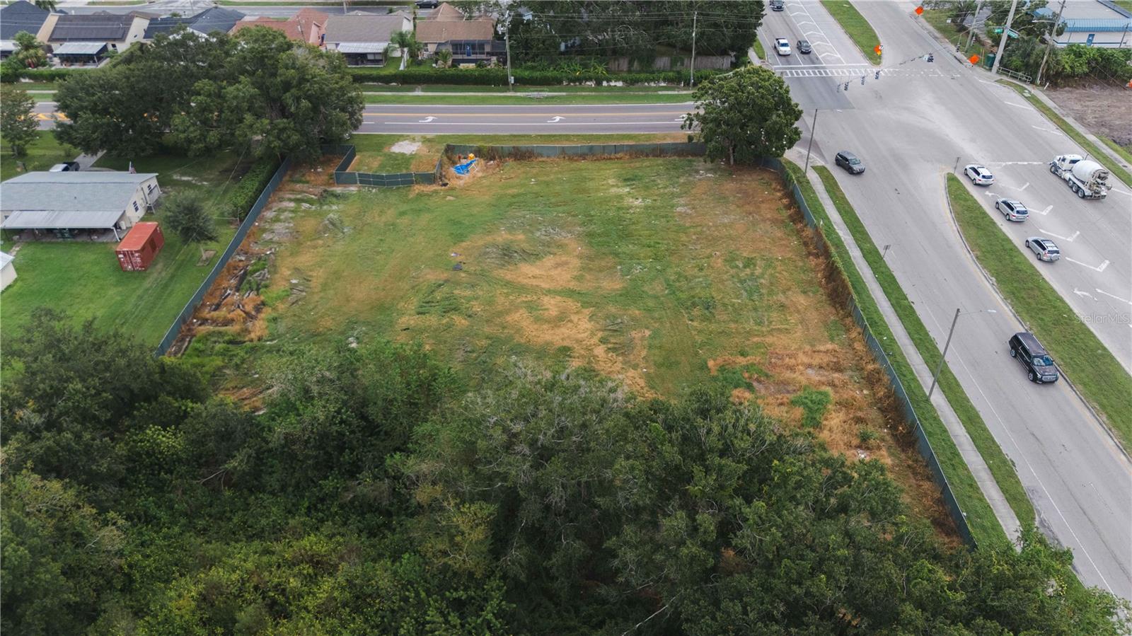 Image 3 of 15 For 5406 Linebaugh Avenue