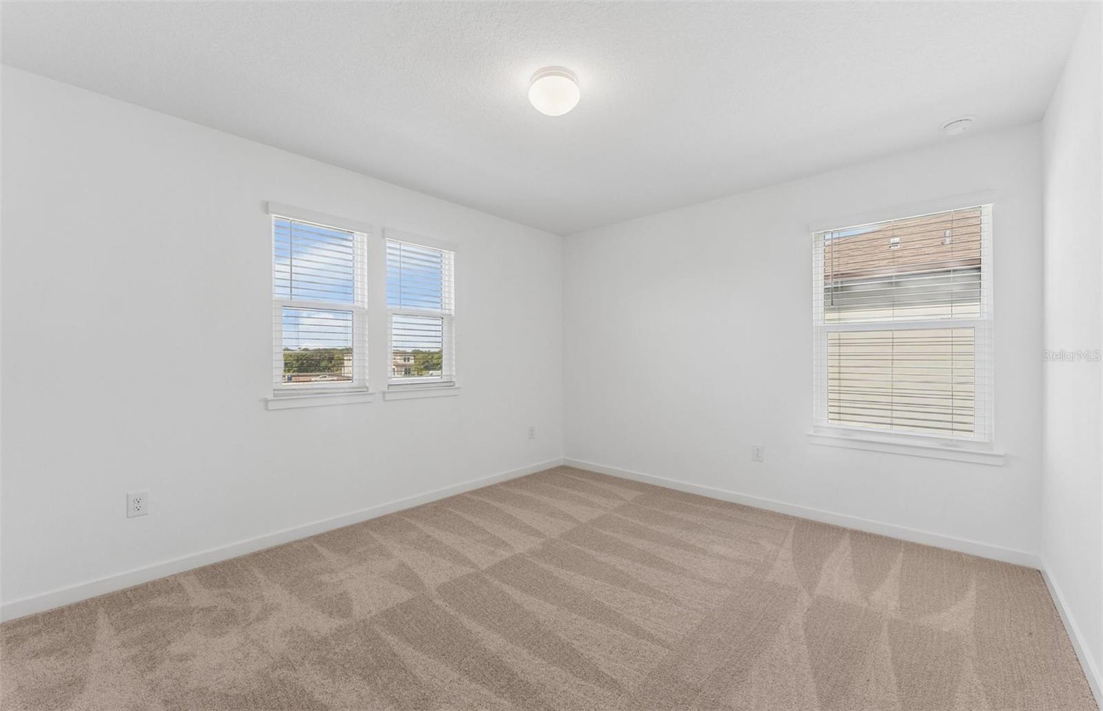 Image 18 of 22 For 5282 Wolf Creek Drive