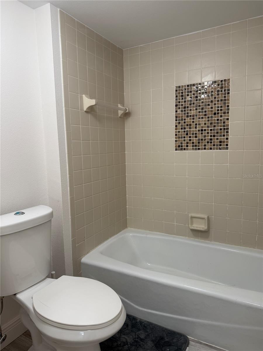 Image 13 of 32 For 2599 Dolly Bay Drive 206