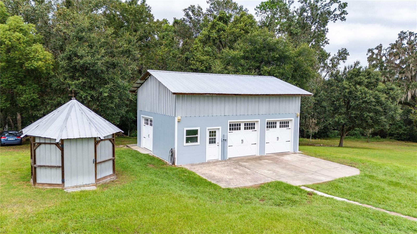 Image 18 of 38 For 15833 Jessamine Road