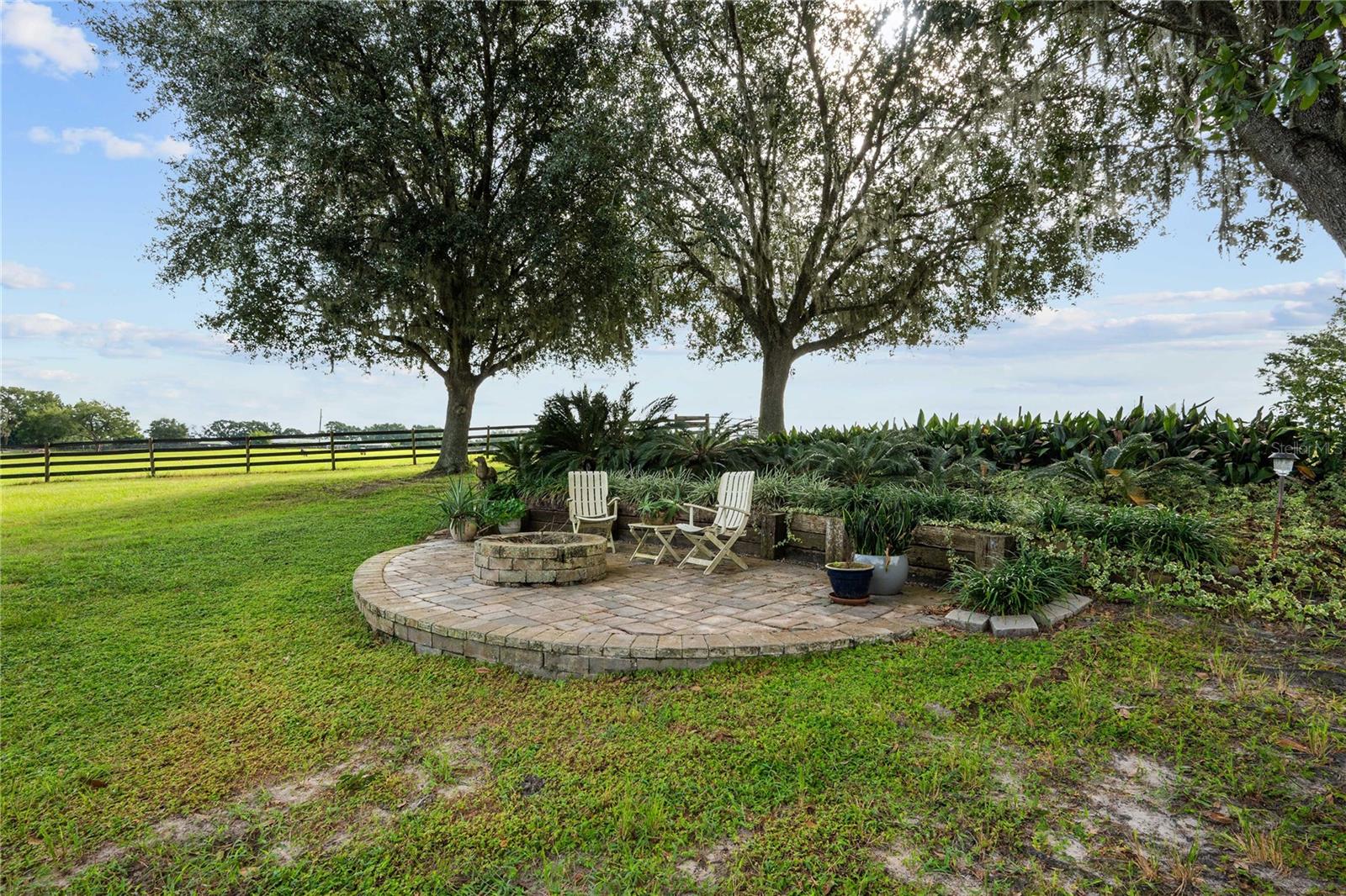 Image 9 of 38 For 15833 Jessamine Road