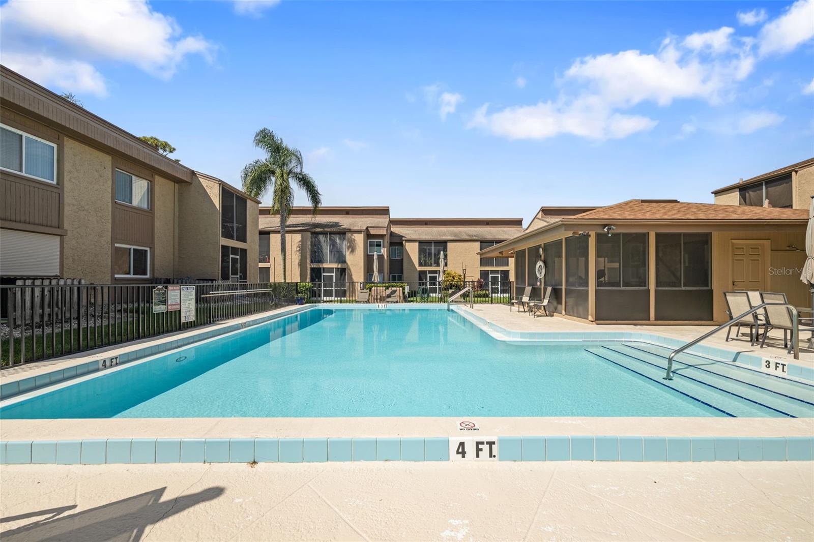 Image 4 of 36 For 1575 Greenlea Drive 6
