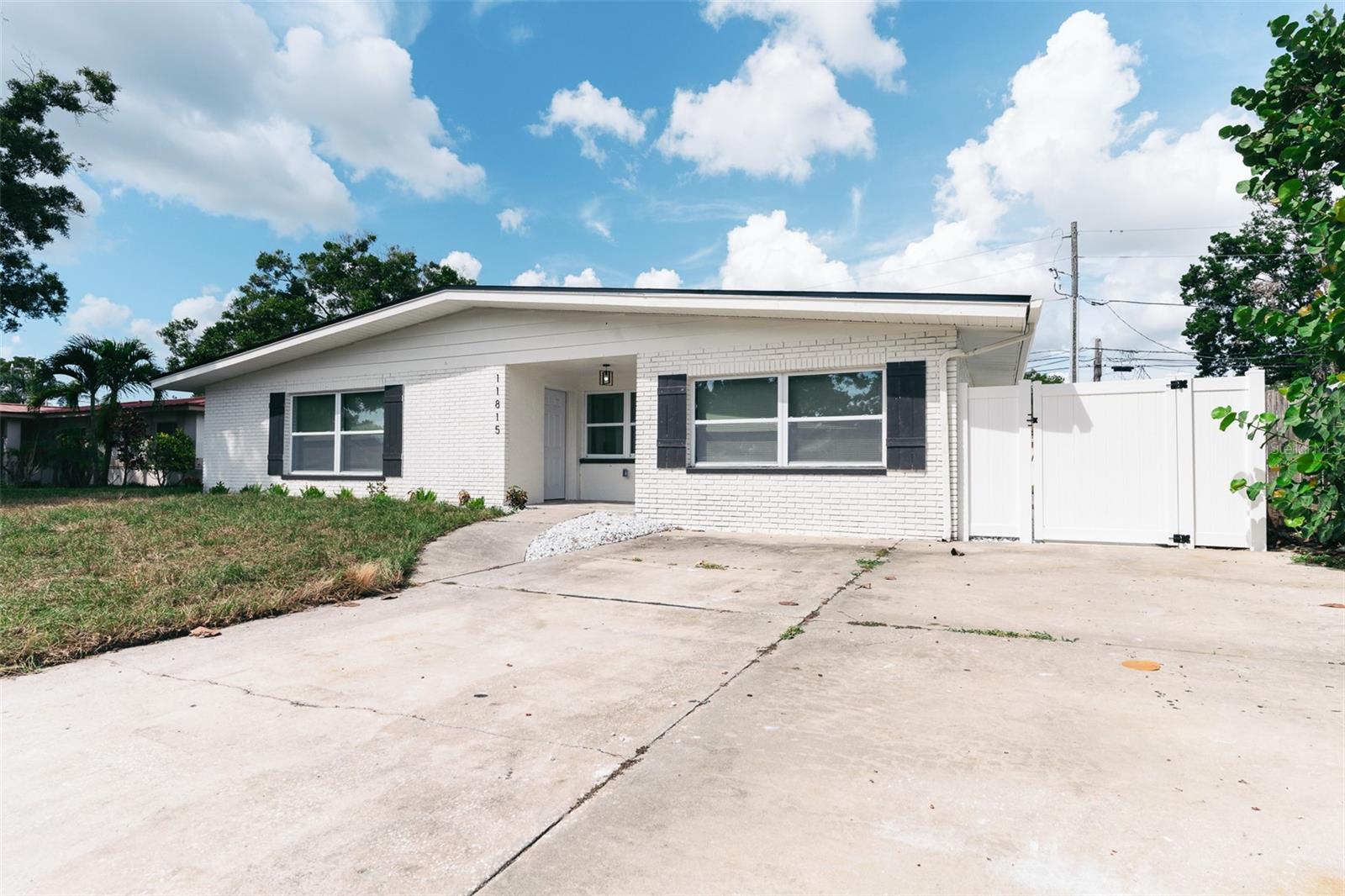 Details for 11815 88th Avenue, SEMINOLE, FL 33772