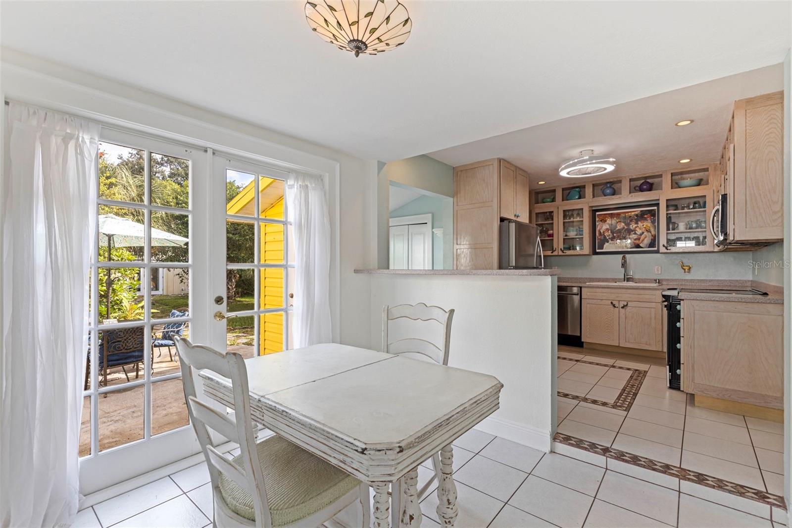 Image 14 of 51 For 5037 28th Avenue S