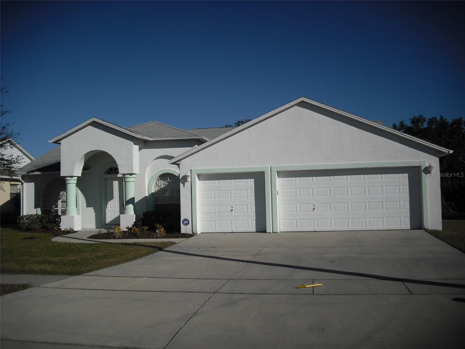 Details for 9724 Mary Robin Drive, RIVERVIEW, FL 33569