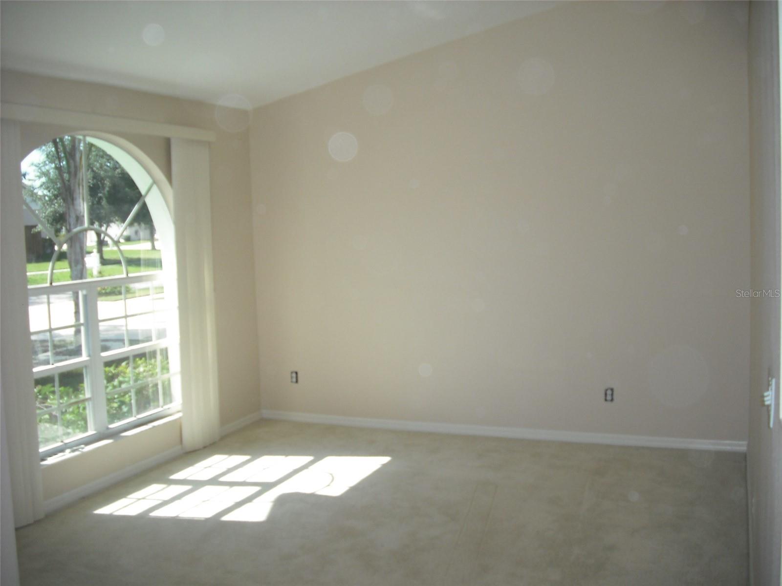 Image 4 of 9 For 9724 Mary Robin Drive