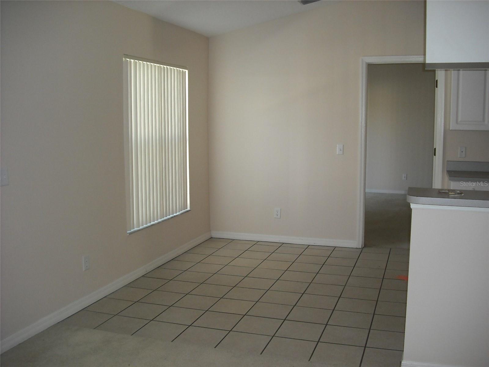 Image 5 of 9 For 9724 Mary Robin Drive