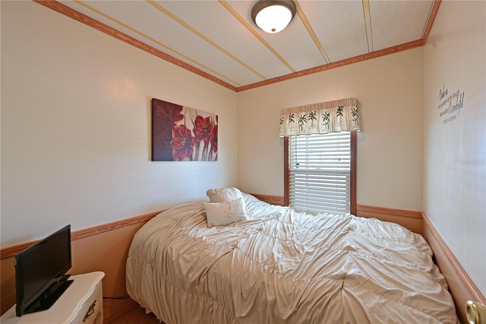 Image 16 of 33 For 4603 10th Street Court E