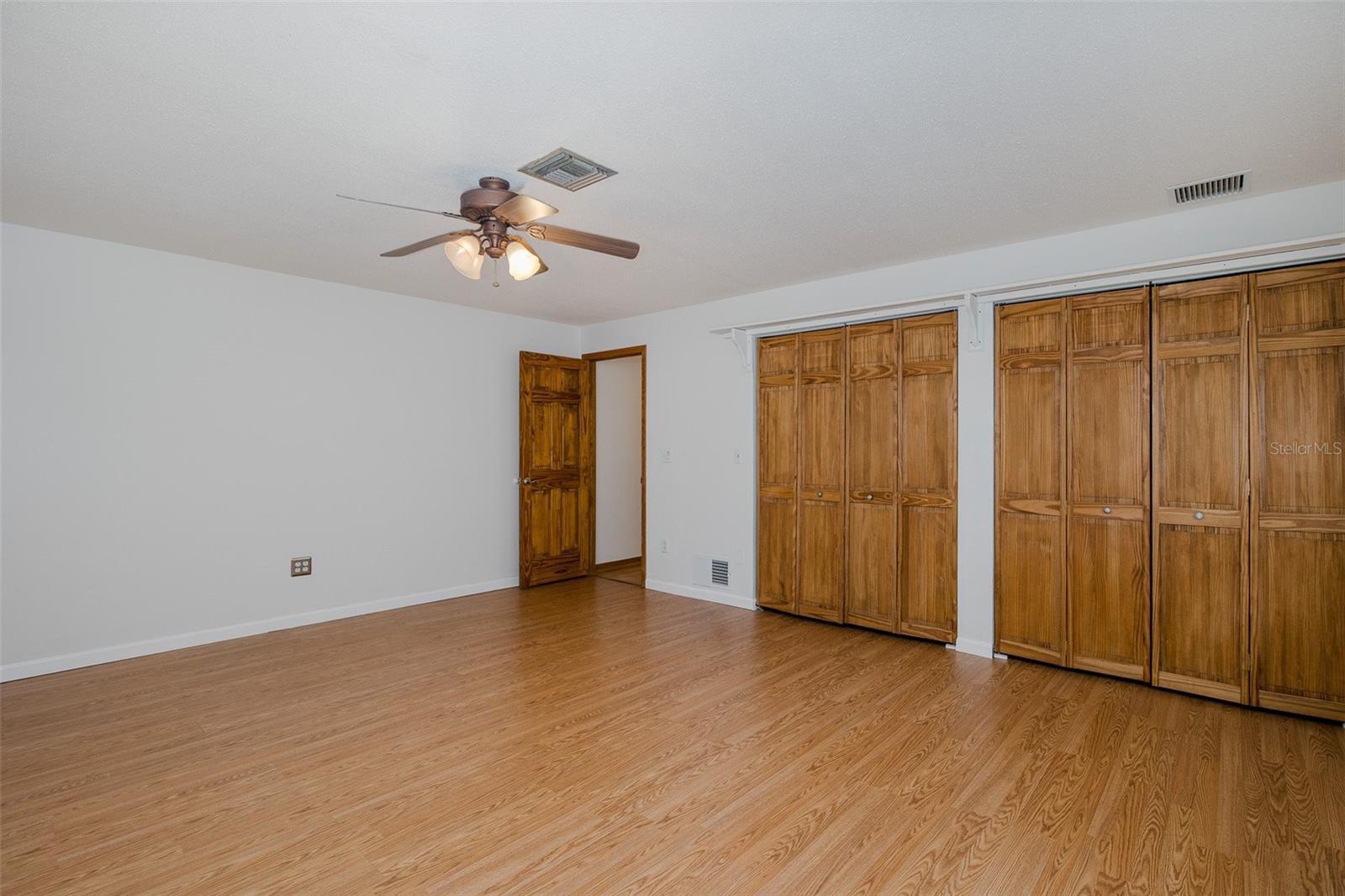 Image 54 of 74 For 2568 Redwood Way