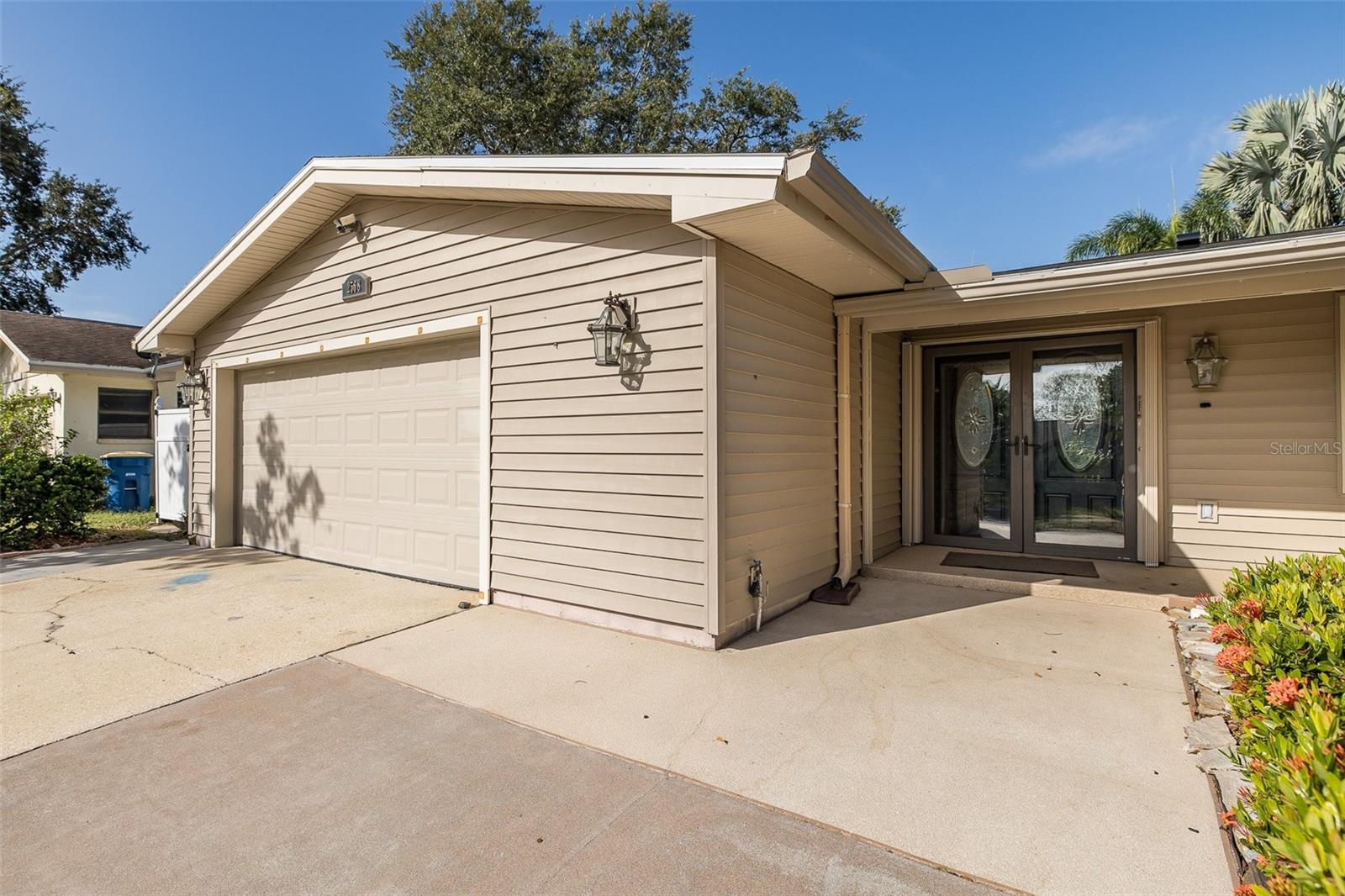 Image 6 of 74 For 2568 Redwood Way