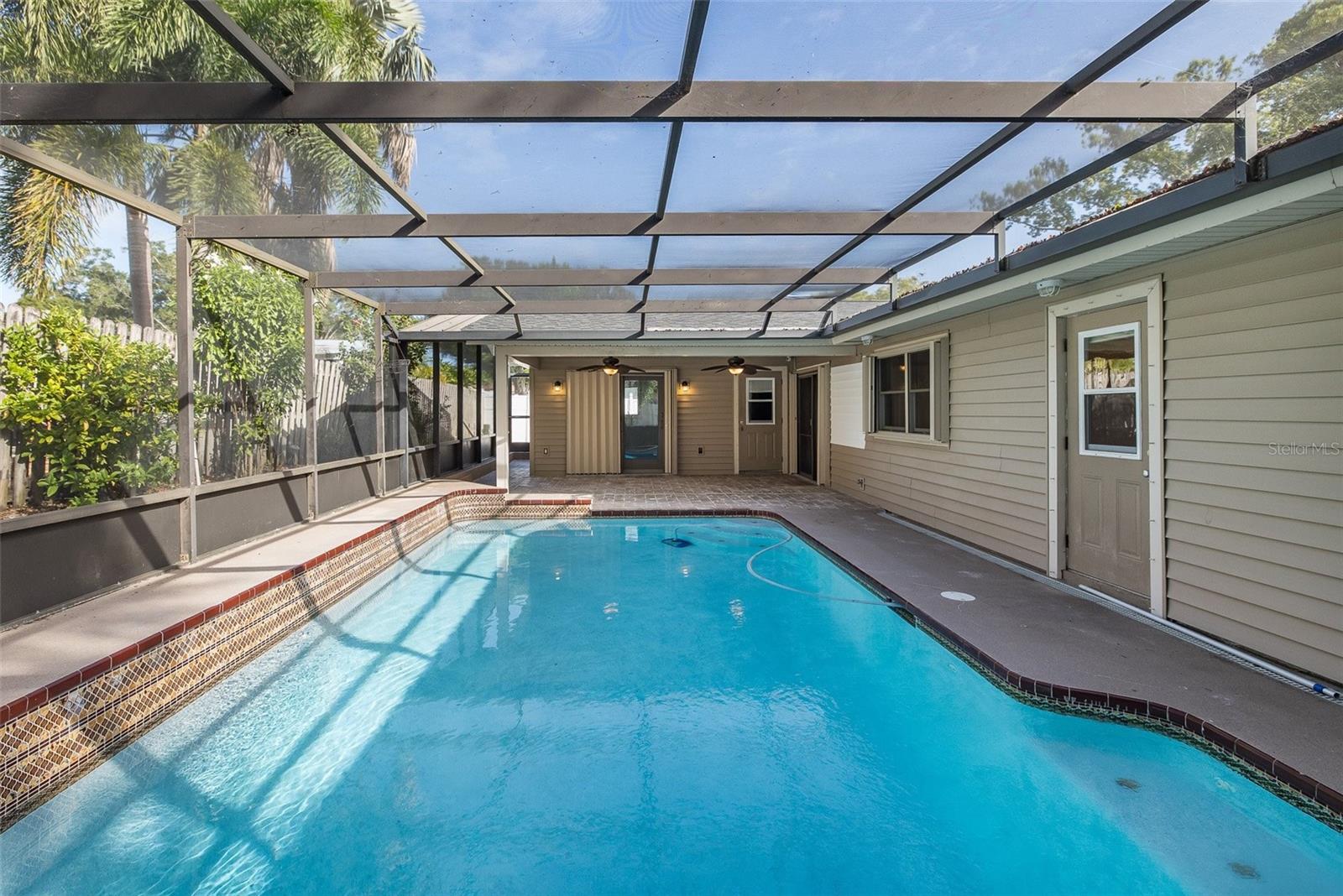 Image 68 of 74 For 2568 Redwood Way