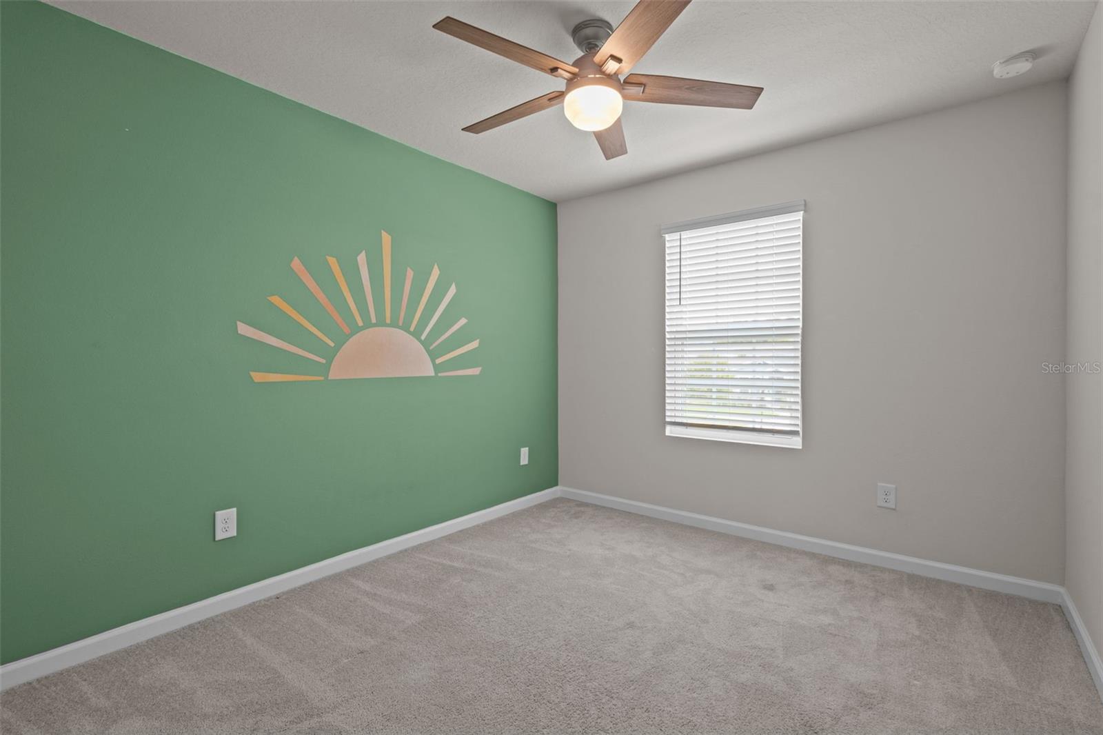 Image 29 of 54 For 15384 Caravan Avenue