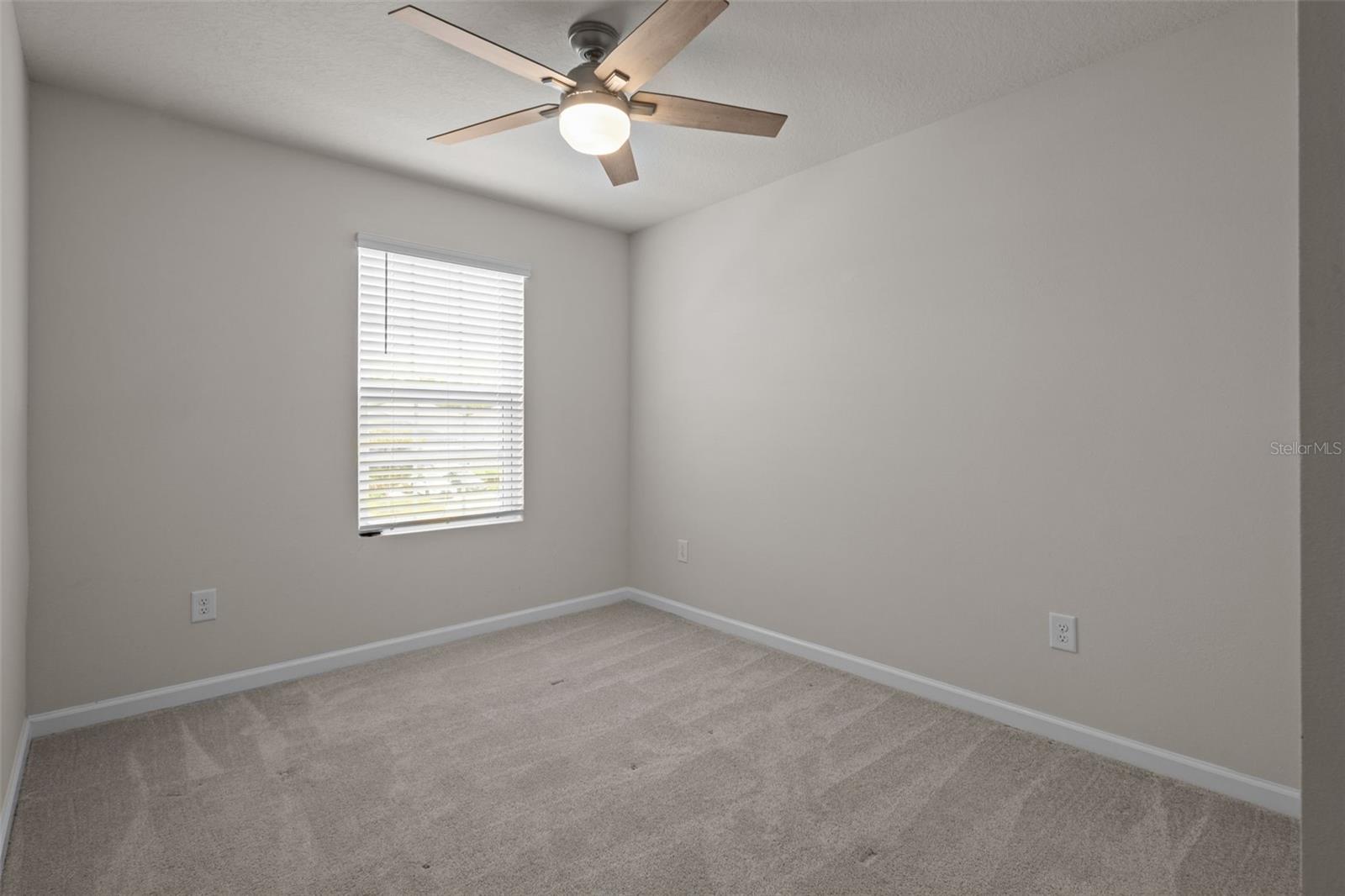 Image 30 of 54 For 15384 Caravan Avenue