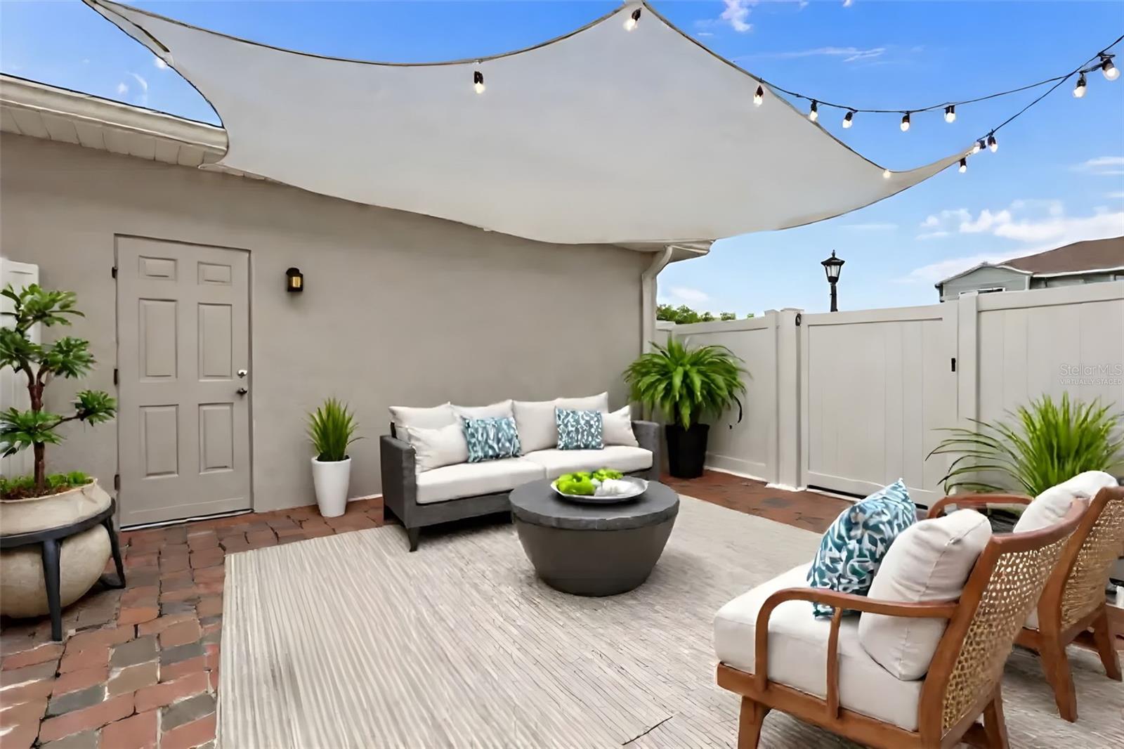 Image 5 of 54 For 15384 Caravan Avenue