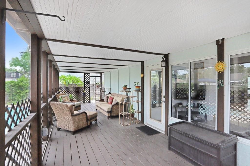 Image 21 of 40 For 905 Cornelius Avenue