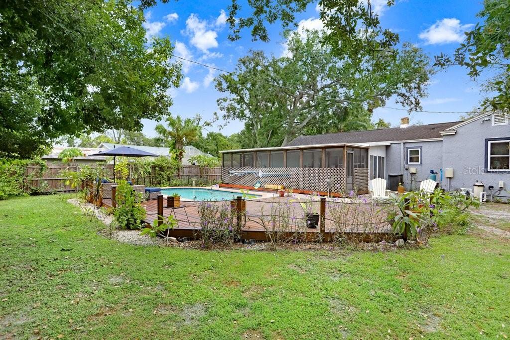 Image 32 of 40 For 905 Cornelius Avenue