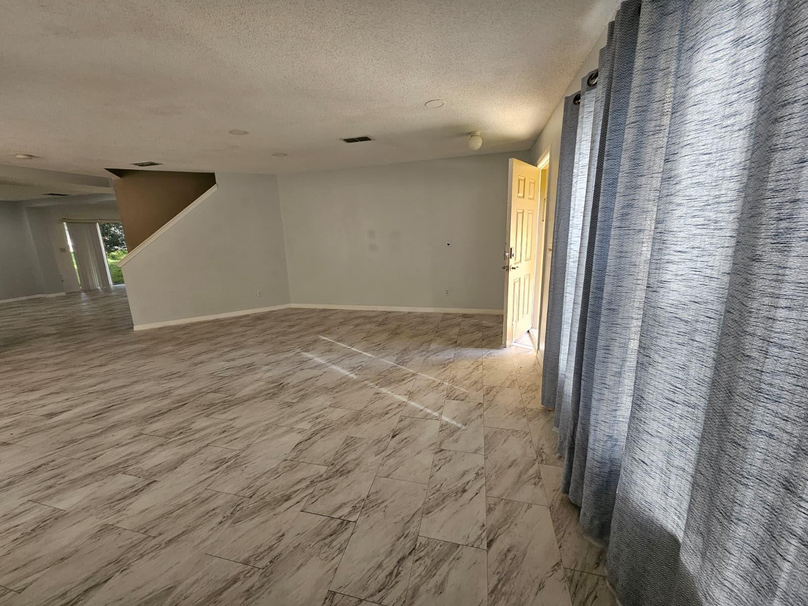 Image 6 of 33 For 1455 Blue Horizon Drive
