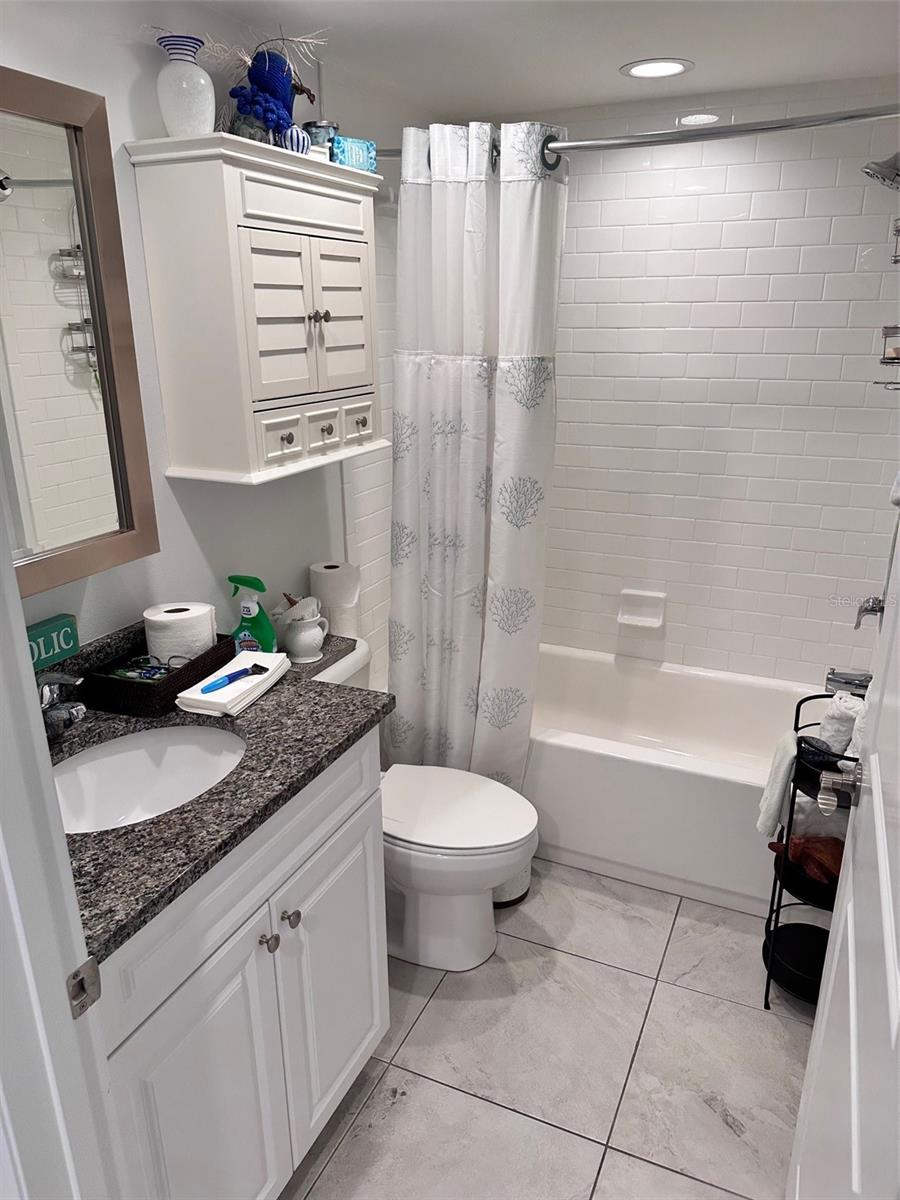 Image 13 of 14 For 960 Starkey Road 6405