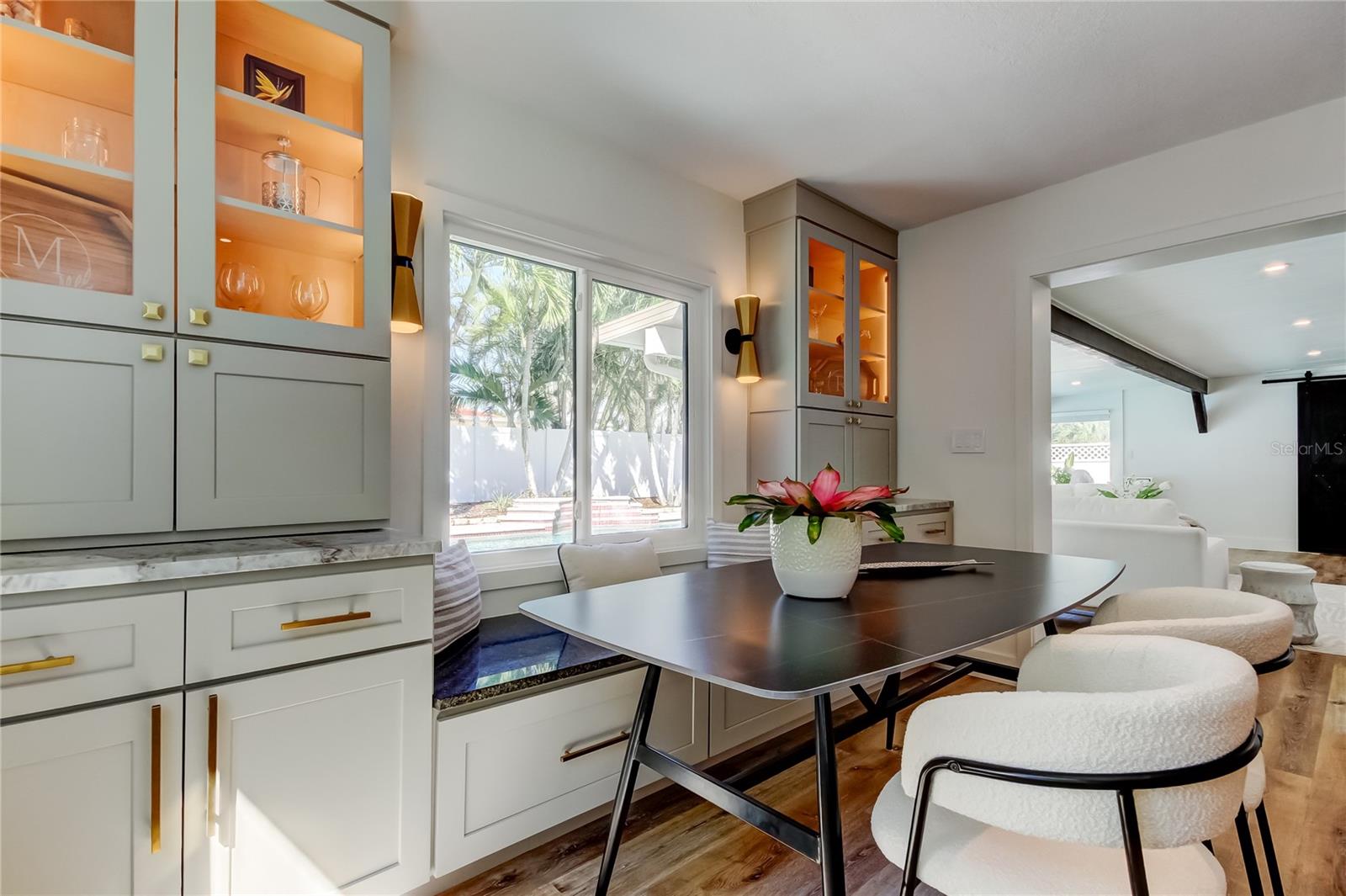 Image 11 of 31 For 119 8th Street