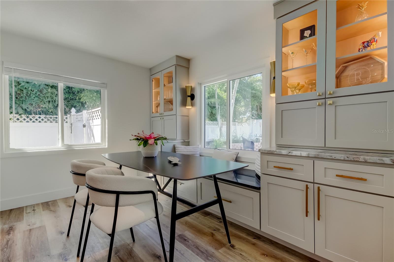 Image 12 of 31 For 119 8th Street