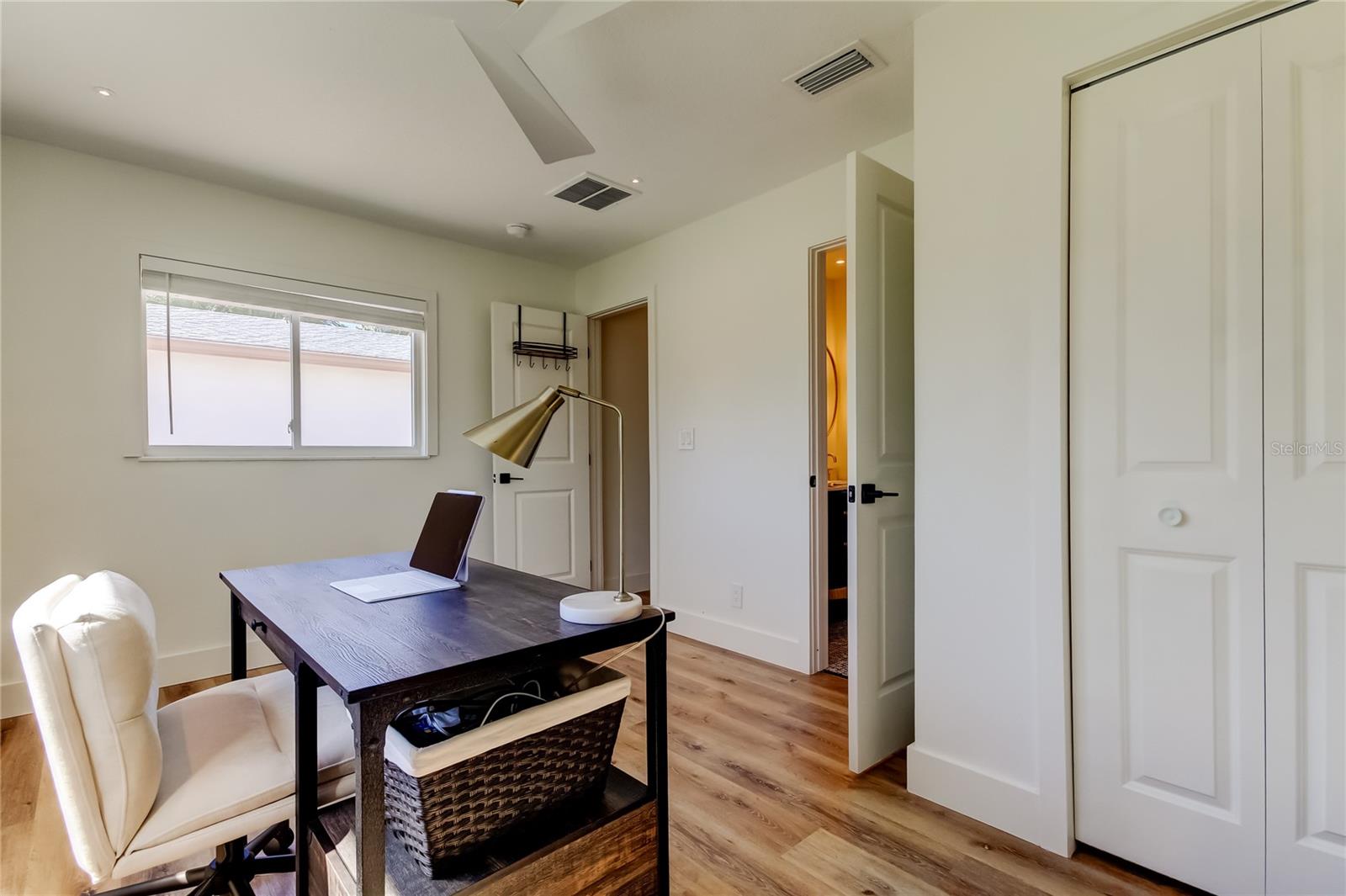 Image 25 of 31 For 119 8th Street