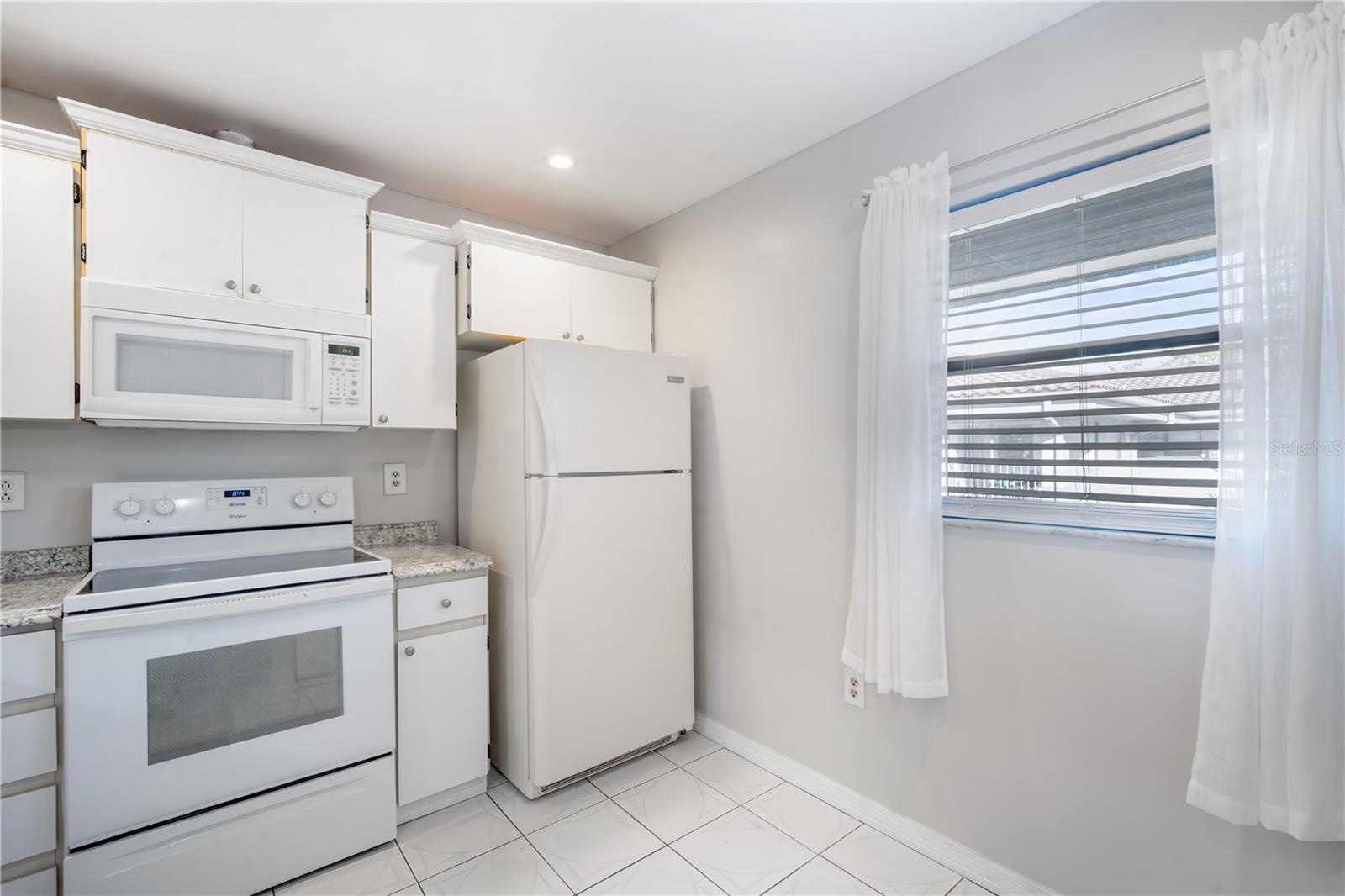 Image 4 of 19 For 2650 Countryside Boulevard A310
