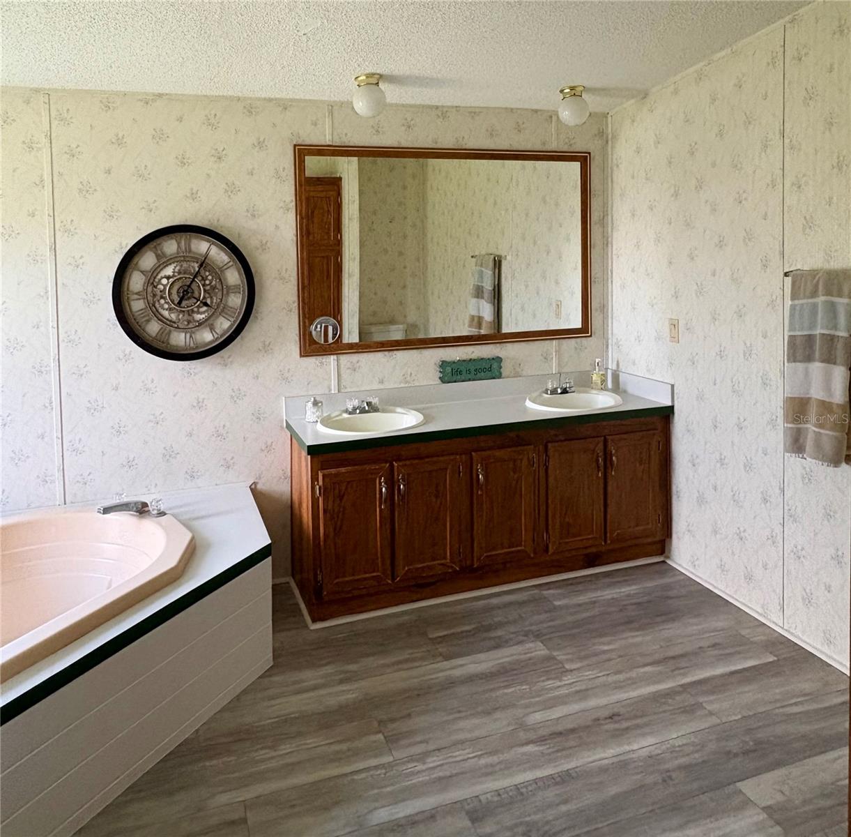 Image 11 of 36 For 3817 Ryans Lane
