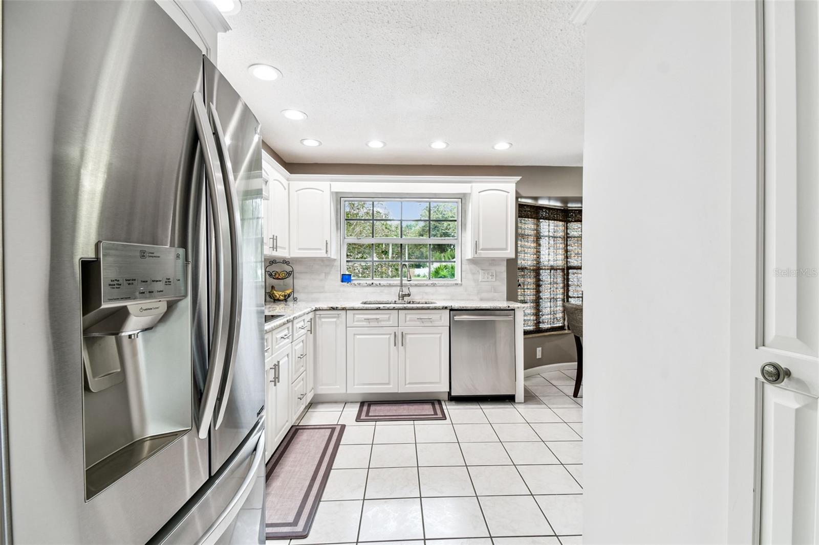 Listing photo id 17 for 40 Citrus Court