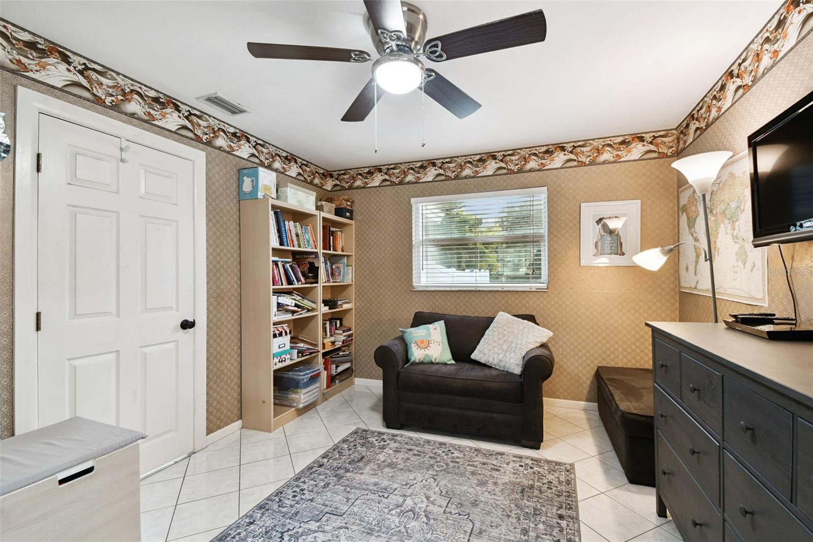 Listing photo id 46 for 40 Citrus Court