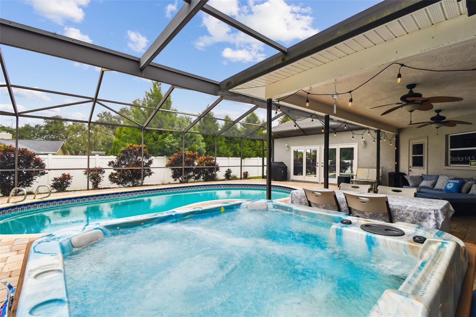 Listing photo id 63 for 40 Citrus Court