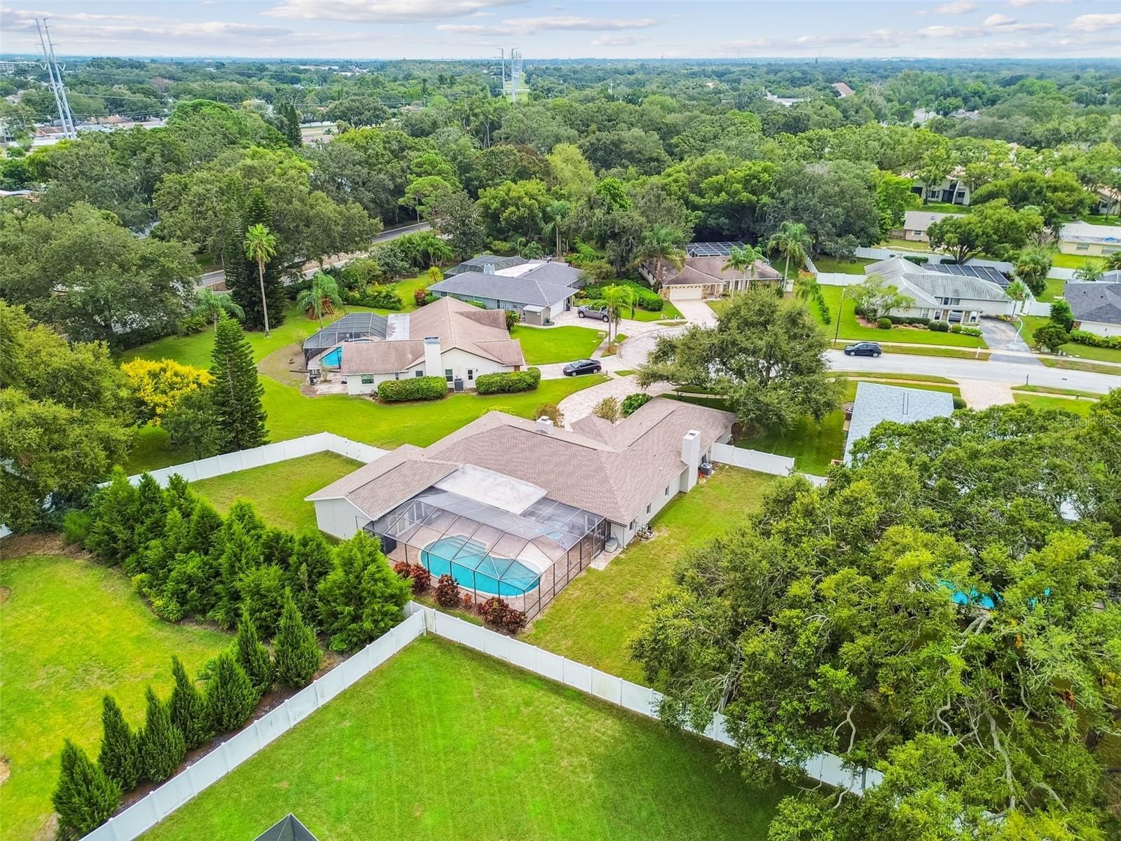 Listing photo id 76 for 40 Citrus Court