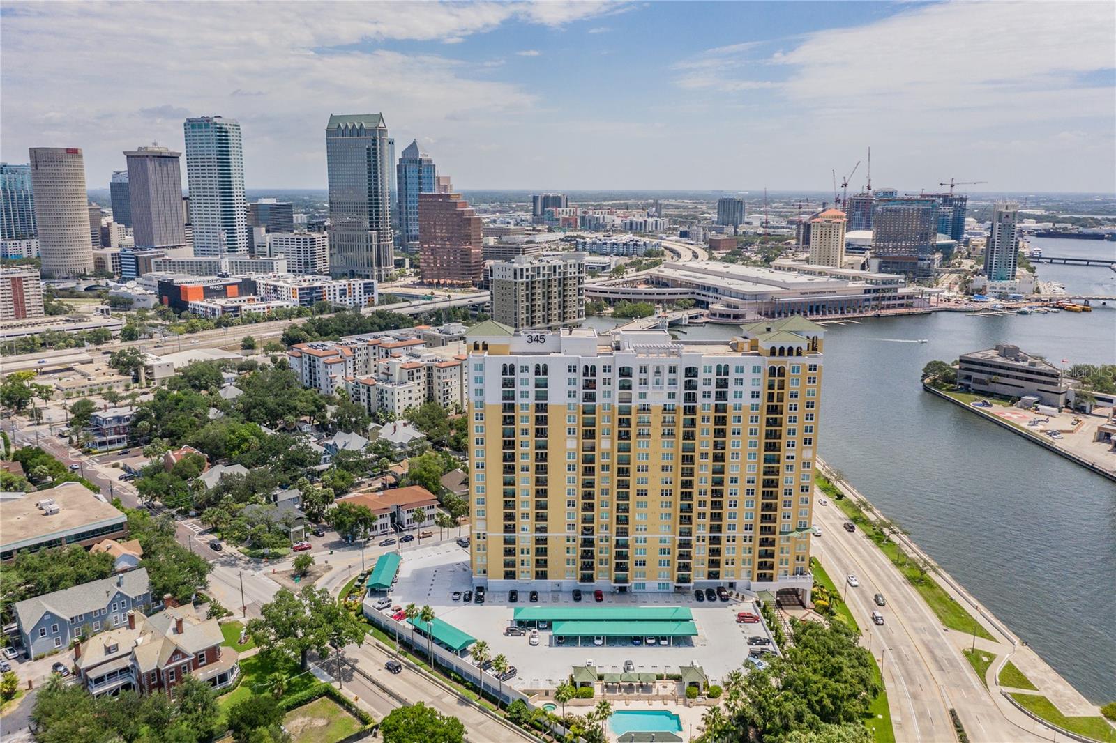 Image 3 of 35 For 345 Bayshore Boulevard 1411