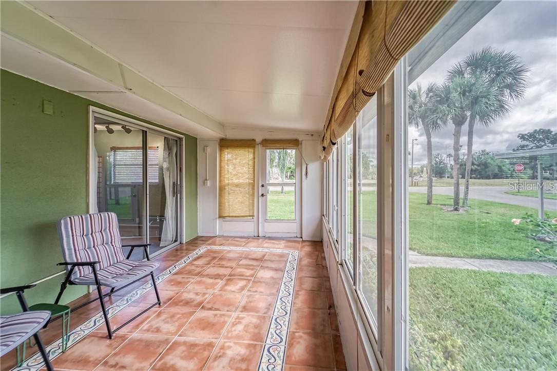 Image 35 of 53 For 101 Cambridge Trail 193