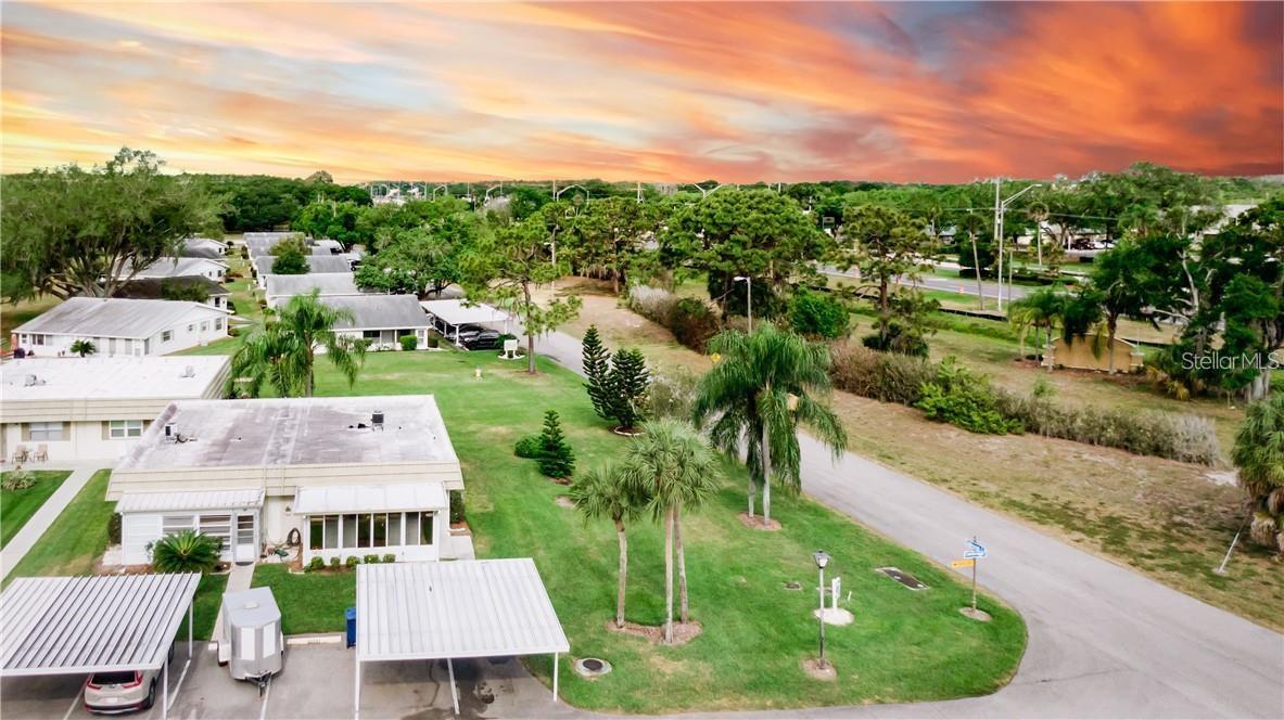 Image 37 of 53 For 101 Cambridge Trail 193