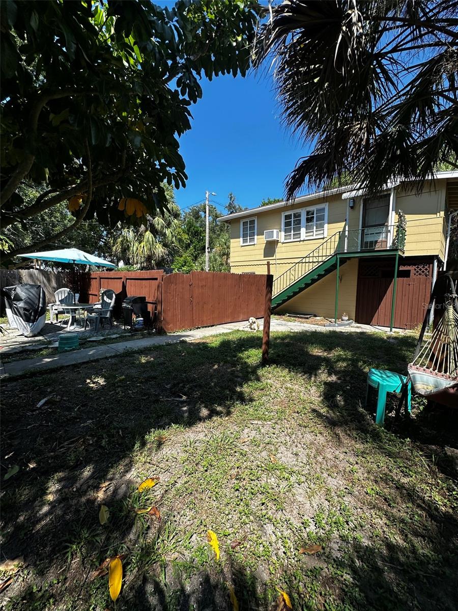 Image 4 of 15 For 517 41st Avenue S