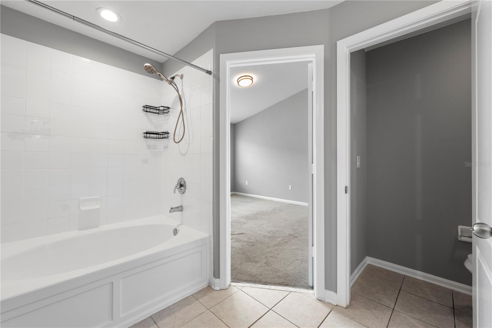 Image 13 of 29 For 26532 Castleview Way