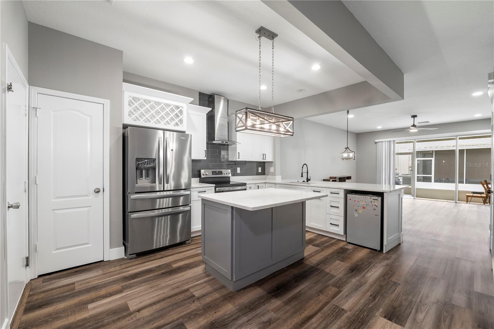 Image 4 of 29 For 26532 Castleview Way