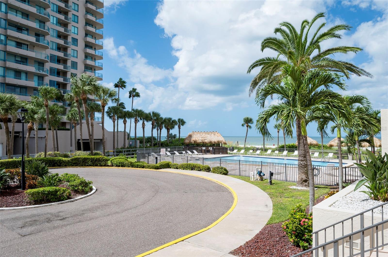 Image 3 of 57 For 1480 Gulf Boulevard 901