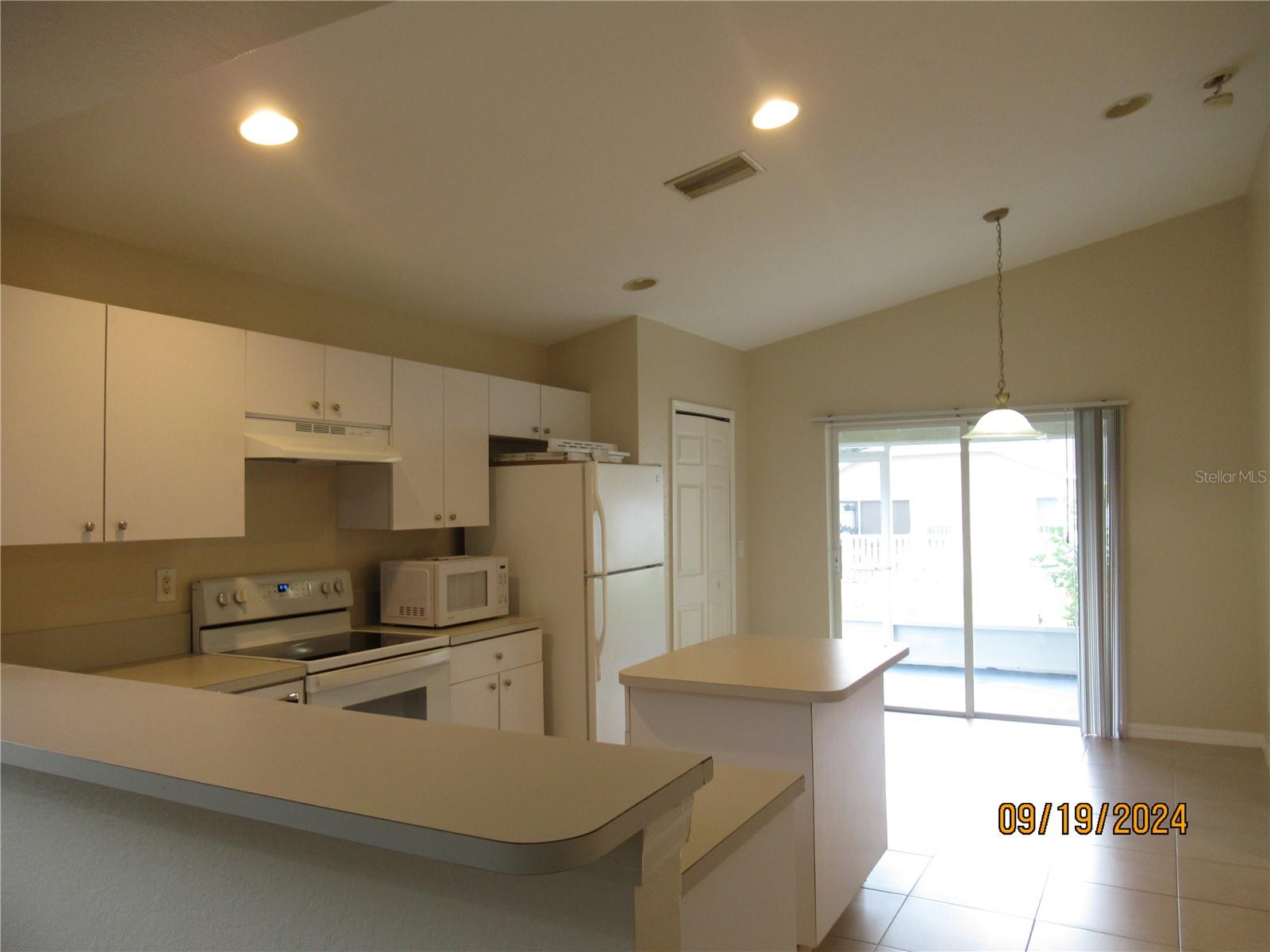 Image 6 of 21 For 11358 Cocoa Beach Drive