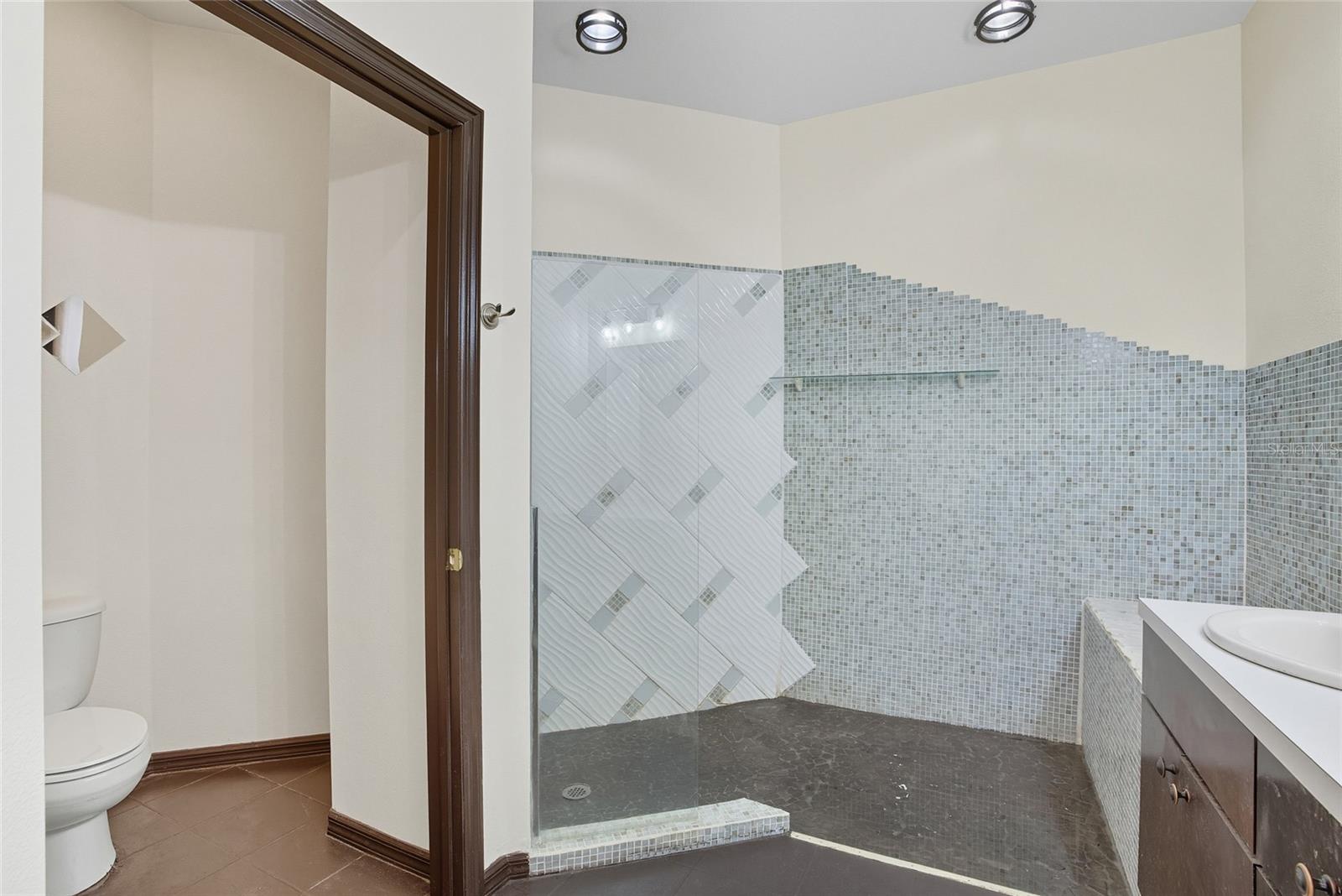 Listing photo id 12 for 19120 White Wing Place